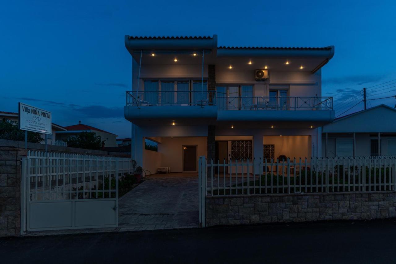 Costa Vasia Seaside Suites And Apartments Врахати Экстерьер фото
