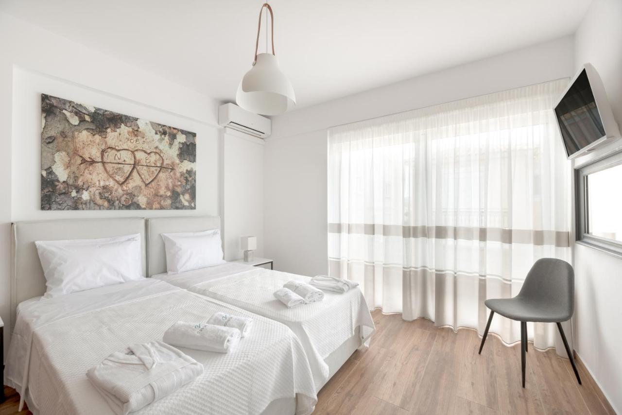 Costa Vasia Seaside Suites And Apartments Врахати Экстерьер фото