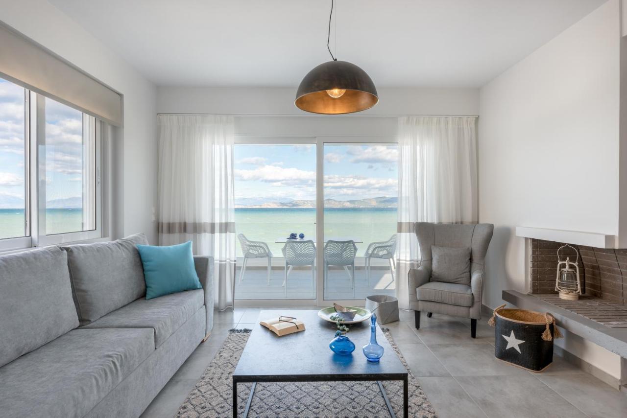 Costa Vasia Seaside Suites And Apartments Врахати Экстерьер фото