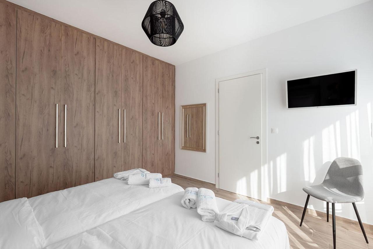 Costa Vasia Seaside Suites And Apartments Врахати Экстерьер фото