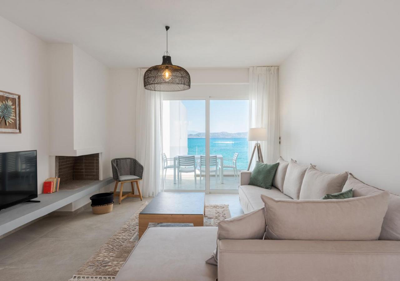 Costa Vasia Seaside Suites And Apartments Врахати Экстерьер фото