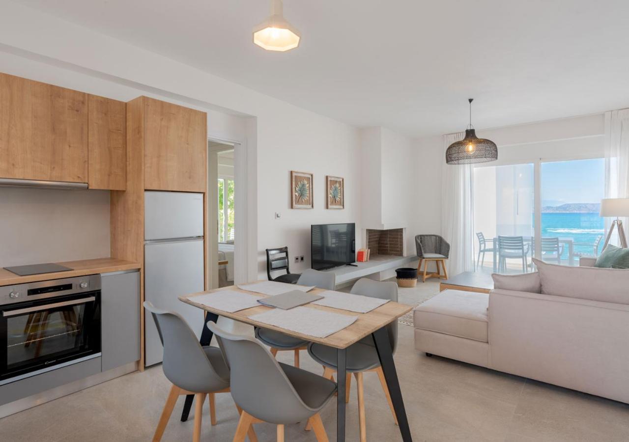 Costa Vasia Seaside Suites And Apartments Врахати Экстерьер фото